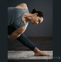 サダナ・ピラティス 8mm　グレイマーブル