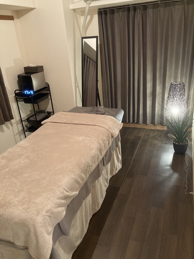 PREMIERE III 横浜　西口店